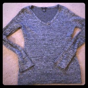 Women’s fitted top